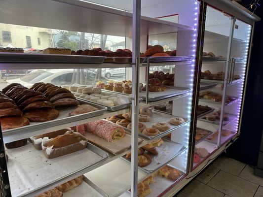 La Victoria Panadería by null