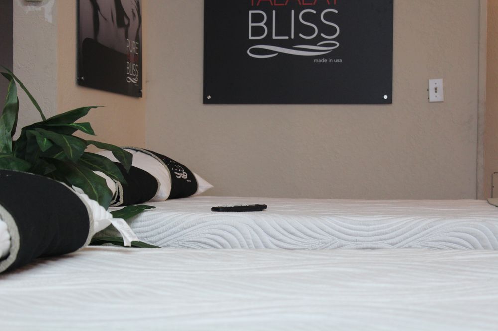 THE MATTRESS CENTER FLAGSTAFF 10 Photos & 16 Reviews 624 E Rte 66