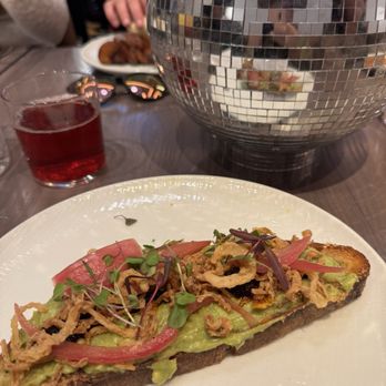 Stateside Kitchen - Avocado toast - New American Near Me - Nashville, Tennessee Stateside Kitchen - Avocado toast - New American Near Me - Nashville, Tennessee