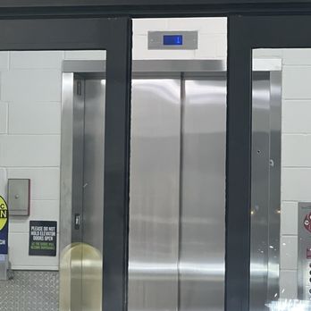 Extra Space Storage - The door got stuck - Self Storage Near Me - Indianapolis, Indiana