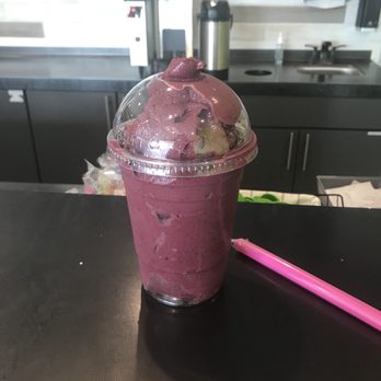 Boise Juice  -  Boise - Berry On Smoothie form - Juice Bars & Smoothies Near Me - Boise, Idaho