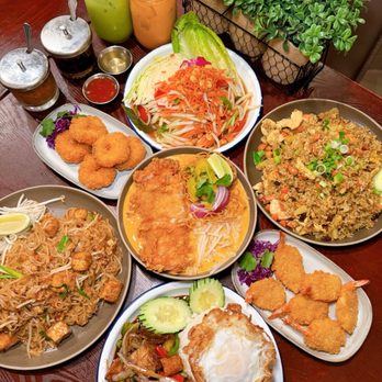 Bangkok Boulevard - Khao soi, pad Thai, and shrimp cakes are a must! - Thai Near Me - Edmonds, Washington Bangkok Boulevard - Khao soi, pad Thai, and shrimp cakes are a must! - Thai Near Me - Edmonds, Washington