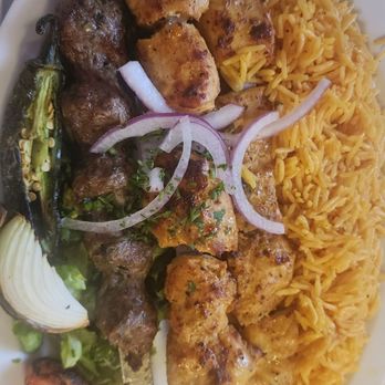Reef Kabob - Mixed grill - Mediterranean Near Me - Palos Hills, Illinois