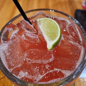 Applebee's Grill + Bar - Special football drink. Hubby seemed to enjoy it. - Sports Bars Near Me - West Jordan, Utah