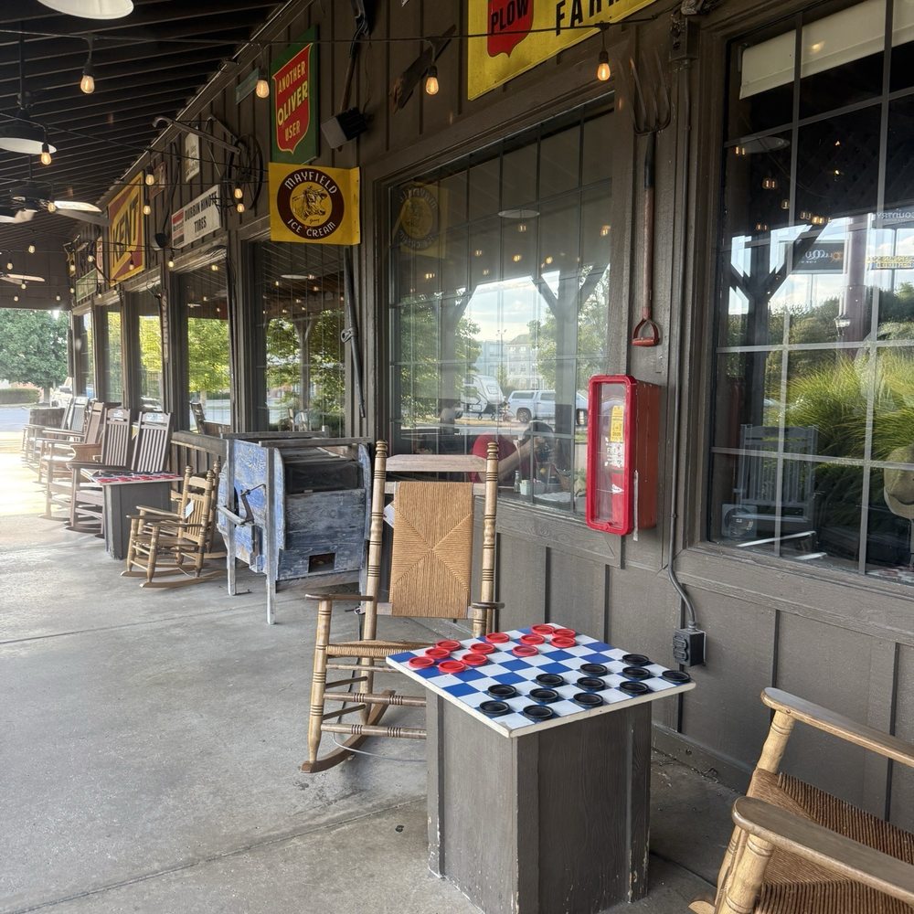Cracker Barrel Old Country Store - American Near Me - Effingham, Illinois Cracker Barrel Old Country Store - American Near Me - Effingham, Illinois