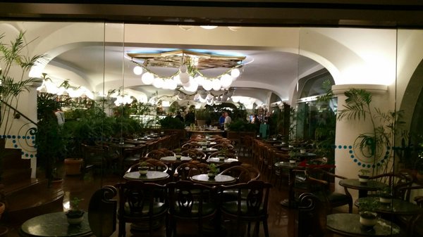 Bar Calise by null