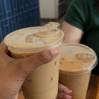 Ruby’s Bakery and Café - Vanilla Iced Latte and Dirty Iced Chai - Cafes Near Me - Lodi, California