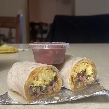 Lucky Rooster Coffee Shop - Breakfast burrito - Coffee & Tea Near Me - Oregon City, Oregon Lucky Rooster Coffee Shop - Breakfast burrito - Coffee & Tea Near Me - Oregon City, Oregon