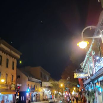 Sinsemilla - View fown street from restaurant - Seafood Near Me - Quebec City, Quebec Sinsemilla - View fown street from restaurant - Seafood Near Me - Quebec City, Quebec