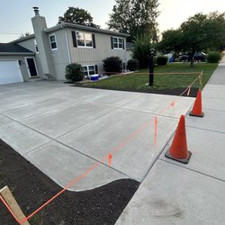 Glen Galis Concrete Contractor - Driveway