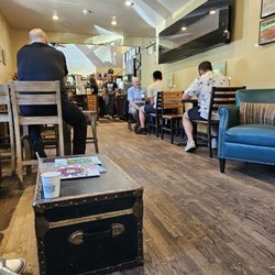 Issaquah Coffee Company - Inside view