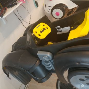 Kiddy Kutz - Batman gets his cut here - Kids Hair Salons Near Me - Astoria, New York Kiddy Kutz - Batman gets his cut here - Kids Hair Salons Near Me - Astoria, New York