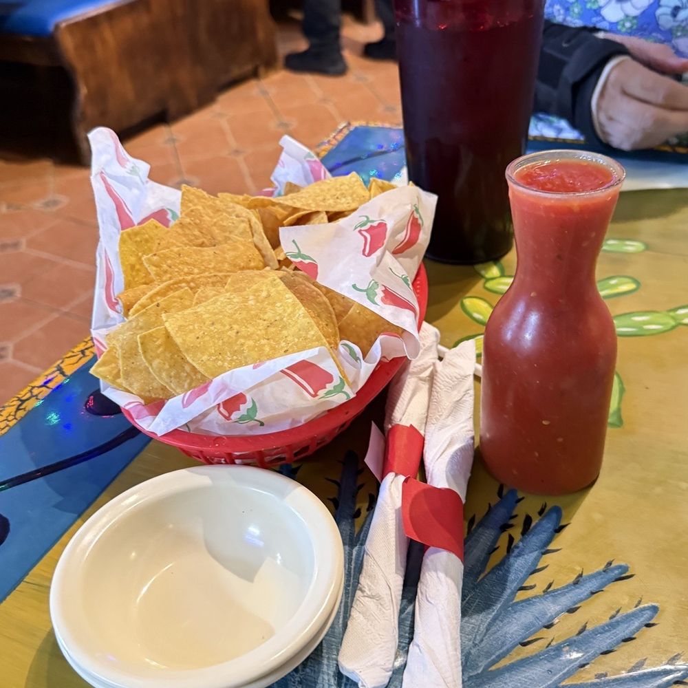El Patio - Yummy salsa and chips - Mexican Near Me - Natchitoches, Louisiana