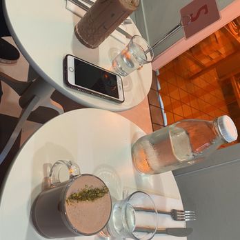 LUCILLE - 204 Photos & 161 Reviews - 1218 H St, Modesto, California