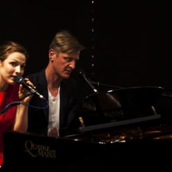 Fnac - Optreden Ozark Henry & Amarillis Uitterlinde