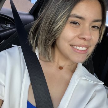 Reinaldo Salon - Bob Haircut - Hair Salons Near Me - Miami, Florida
