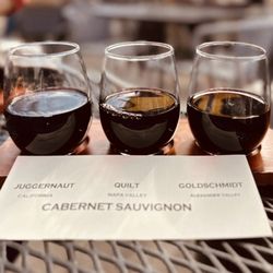 The Living Room - Wine flight