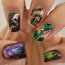 These Taylor Swift Eras Nails absolutely SLAYED at the concert! Henry is the BEST!!