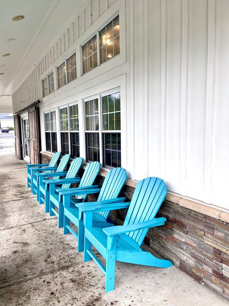 FRISBIE’S DAIRY BARN 169 Photos & 79 Reviews 951 Farmington Ave, New Britain, Connecticut