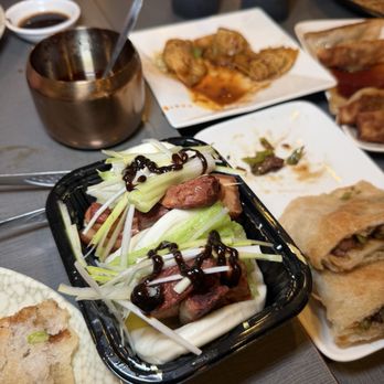 Dumpling Den - Shanghainese Near Me - Fort Lee, New Jersey