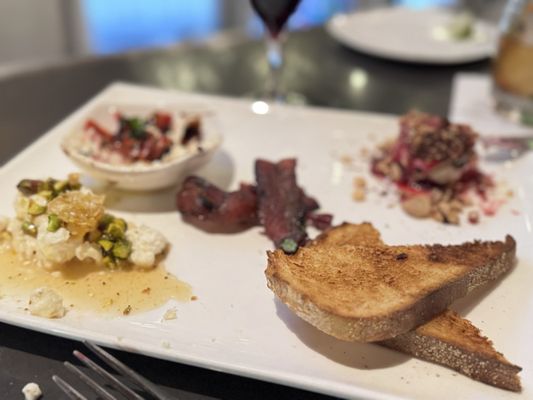 Cooper’s Hawk Winery & Restaurant by null