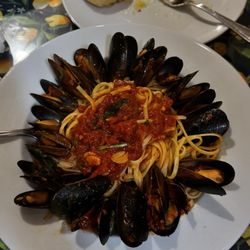 La Famiglia - Mussels Marinara