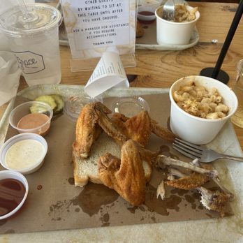 Grace Meat + Three - Wings and Mac and Cheese - Southern Near Me - St Louis, Missouri