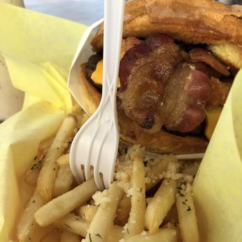 Pocket Burger Shack - BBq bacon burger, good - not great. - Burgers Near Me - Sunset Beach, California Pocket Burger Shack - BBq bacon burger, good - not great. - Burgers Near Me - Sunset Beach, California