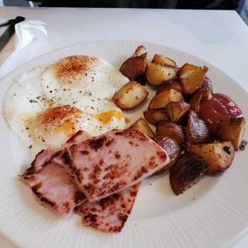 Bogart's Cafe - All american Breakfast $10.00 - Breakfast & Brunch Near Me - Honolulu, Hawaii Bogart's Cafe - All american Breakfast $10.00 - Breakfast & Brunch Near Me - Honolulu, Hawaii