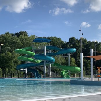 Murphy Aquatic Park - Slides - Water Parks Near Me - Avon, Indiana Murphy Aquatic Park - Slides - Water Parks Near Me - Avon, Indiana