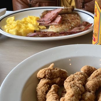 IHOP - American Near Me - Richmond, California