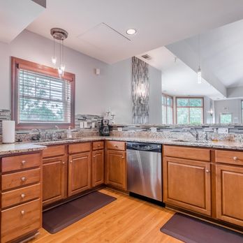 The Laurel - Apartments Near Me - Golden Valley, Minnesota