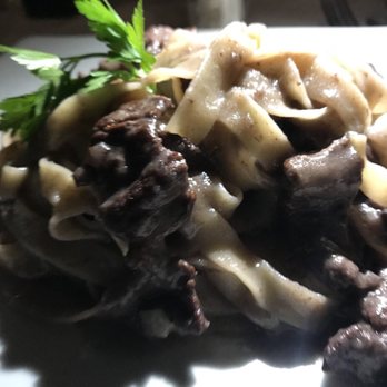 The Wine-Dark House - Beef with wine pasta - yum - Wine Bars Near Me - Positano, SA