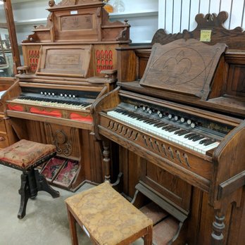 Treasures Indoor Flea Market & Consignment - Flea Markets Near Me - Camby, Indiana Treasures Indoor Flea Market & Consignment - Flea Markets Near Me - Camby, Indiana