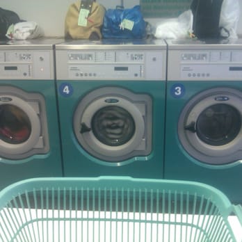 Cristina Querfurth Express Waschcenter - Laundry Services Near Me - Hamburg, HH Cristina Querfurth Express Waschcenter - Laundry Services Near Me - Hamburg, HH