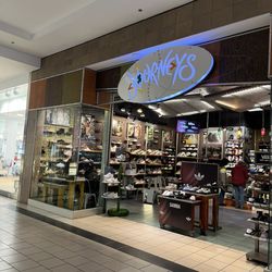 Plaza West Covina - Journeys