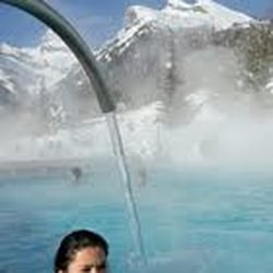 Bains Thermaux des Bains d'Ovronnaz - Les bains en hiver.... avec la vapeur! C'est tout simplement magique.
