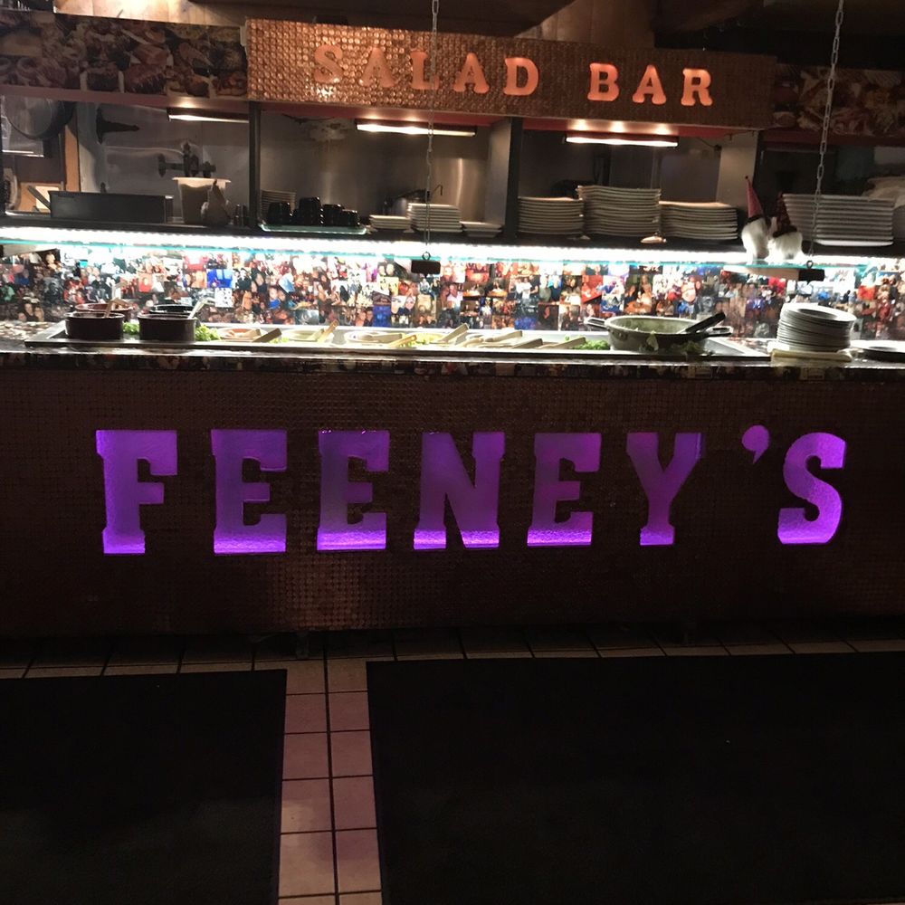 Feeney's Restaurant and Bar - Build a salad bar - Bars Near Me - Phoenix, Arizona