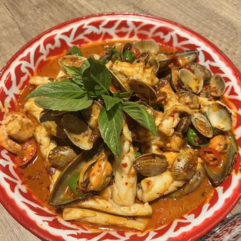 Koh Lipe - Mixed seafood in a very spicy sauce - Thai Near Me - Toronto, Ontario Koh Lipe - Mixed seafood in a very spicy sauce - Thai Near Me - Toronto, Ontario