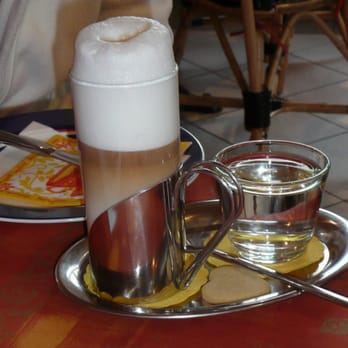 Cafébar Paula - Cafes Near Me - Mittenwald, BY