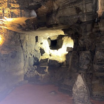Howe Caverns - Tours Near Me - Howes Cave, New York