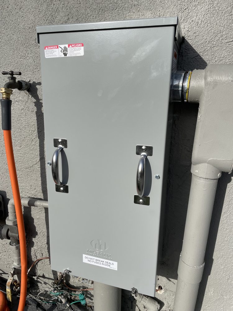 Slide of LCX Energy
