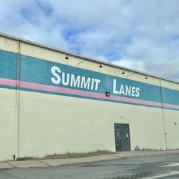 Exterior photo of Summit Lanes - Pocono Summit, Pennsylvania Exterior photo of Summit Lanes - Pocono Summit, Pennsylvania