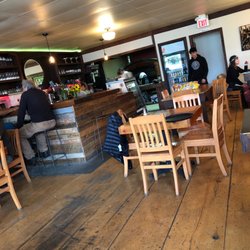 Buddy's Front Street Pizzeria - Friendly, homey atmosphere