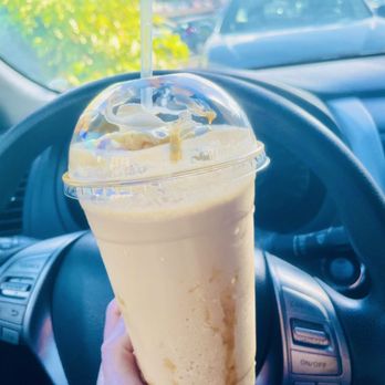 Café Kyra - Caramel Frappe *Thee Best* - Coffee & Tea Near Me - Honolulu, Hawaii Café Kyra - Caramel Frappe *Thee Best* - Coffee & Tea Near Me - Honolulu, Hawaii