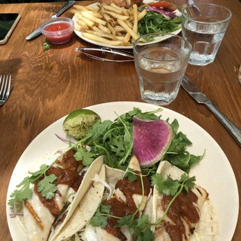 Malibu Farm - Fish tacos - Breakfast & Brunch Near Me - Lanai City, Hawaii