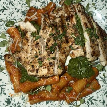 Garni Cafe - Vodka Pasta - Cafes Near Me - Orlando, Florida