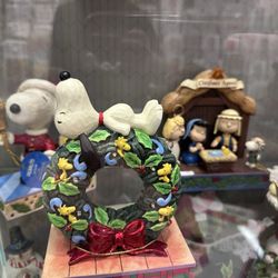 Dj's Hallmark Shop