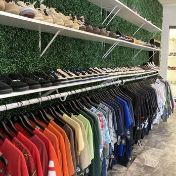 Common Hype - Inside - Men's Clothing Near Me - Tempe, Arizona Common Hype - Inside - Men's Clothing Near Me - Tempe, Arizona