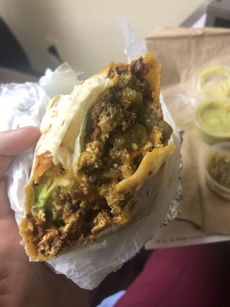 Tacos N Beer Spot